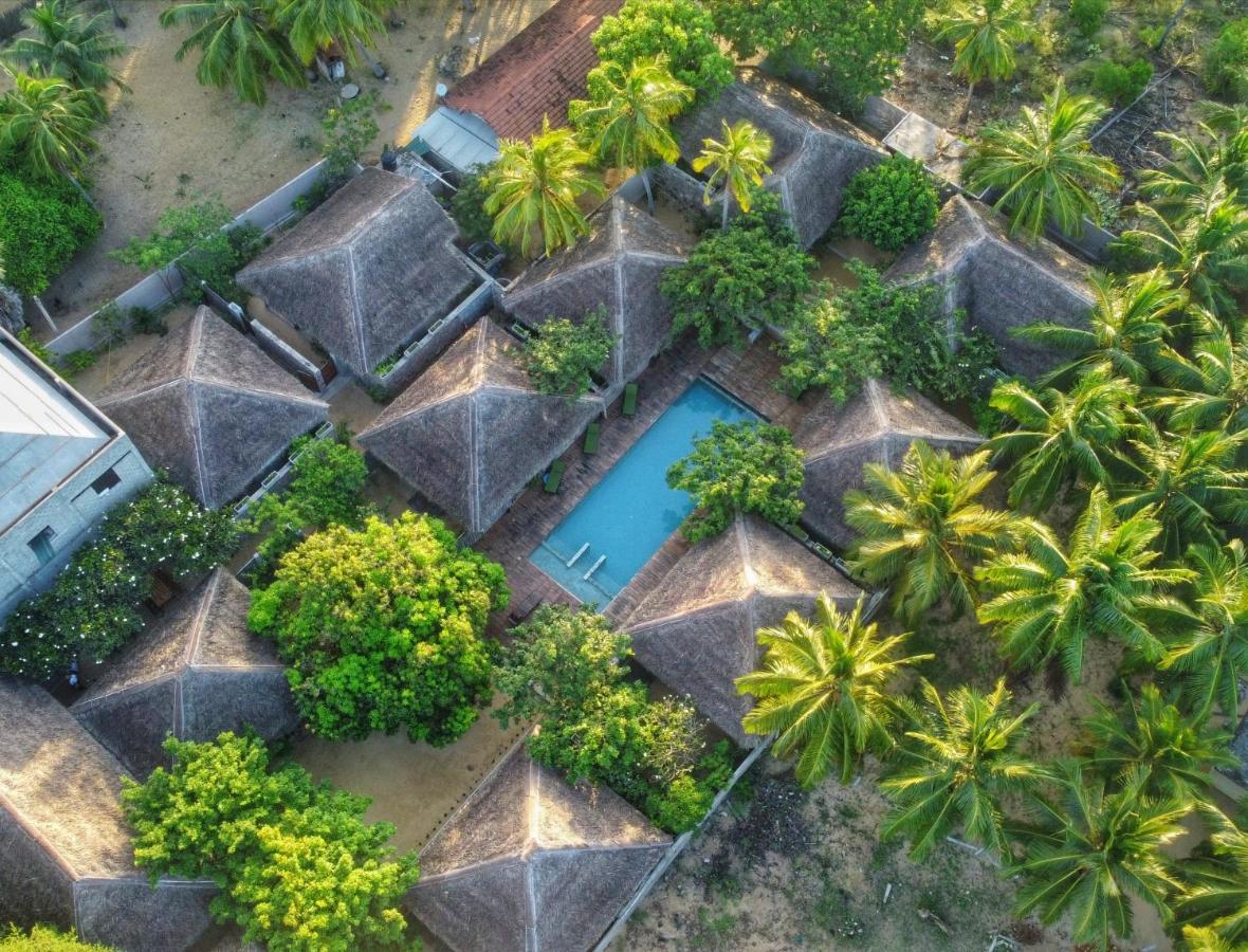 Hiru Villas And Kitesurfing Kalpitiya Exterior foto
